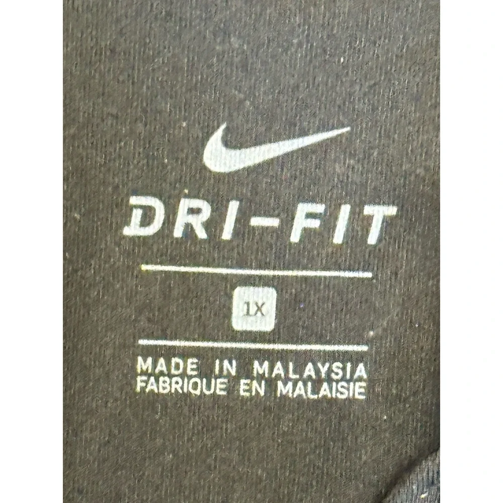 Nike Dri-FIT Shirt Womens 1X Black 1/4 Zip Long Sleeve Running Pullover Top
